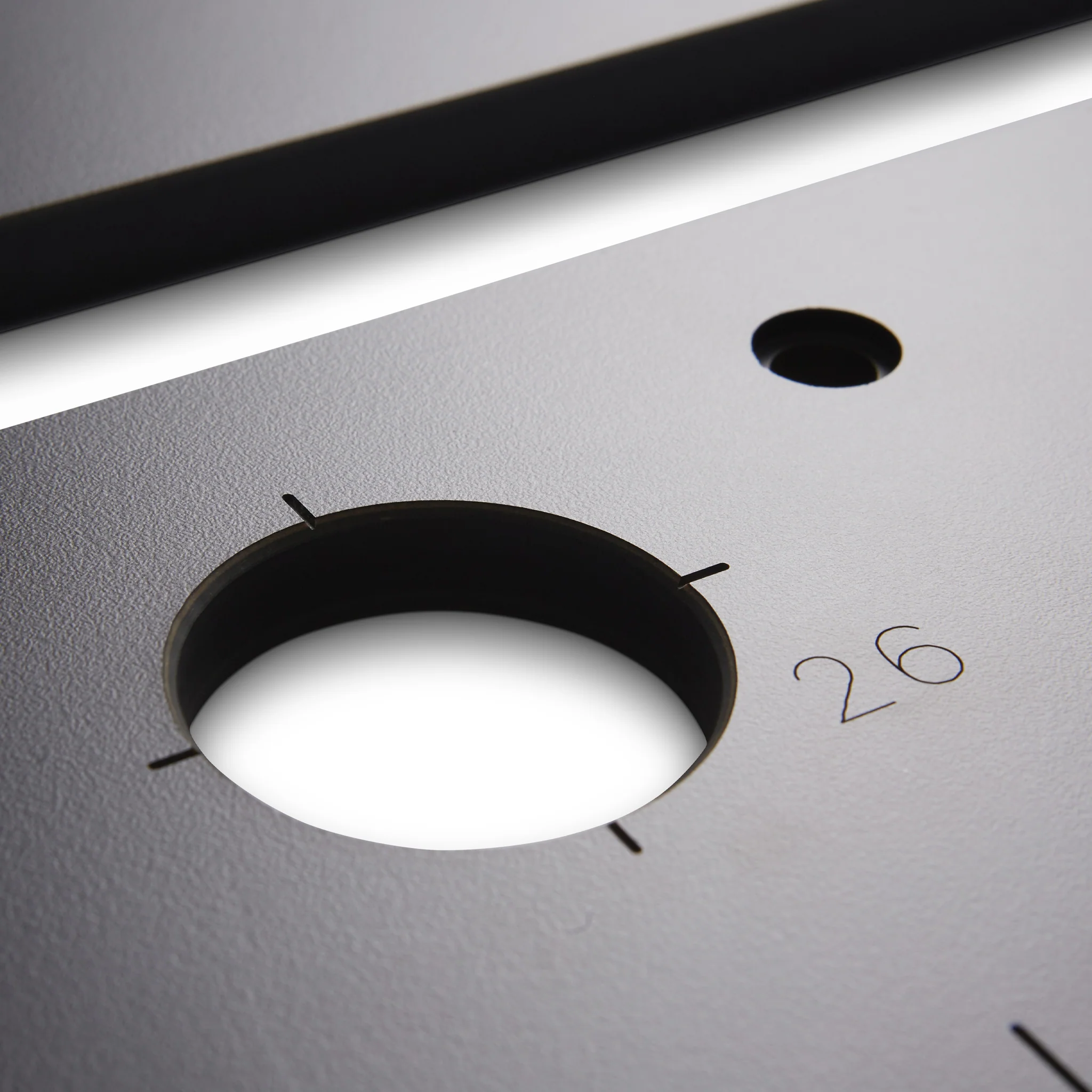 Phenolic Radius & Aperture Jig - Image 4